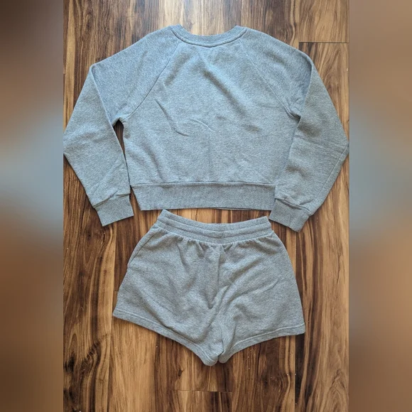 Colsie Set - Picture 4 of 5